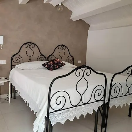 Nyaraló A 2 Passi Dal Centro Palazzolo Acreide